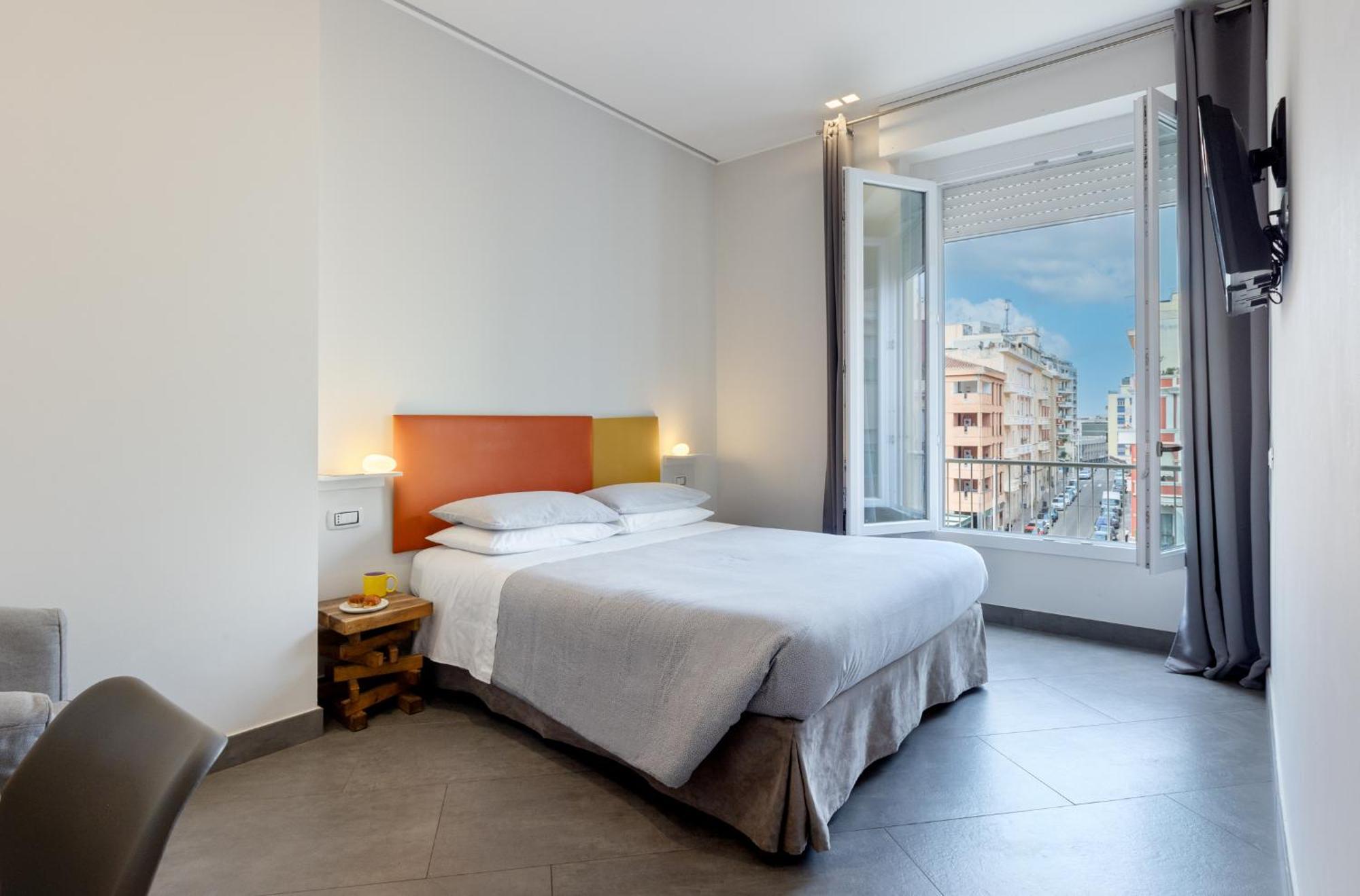 Centro Storico Via Sassari Accommodation Cagliari Exterior foto
