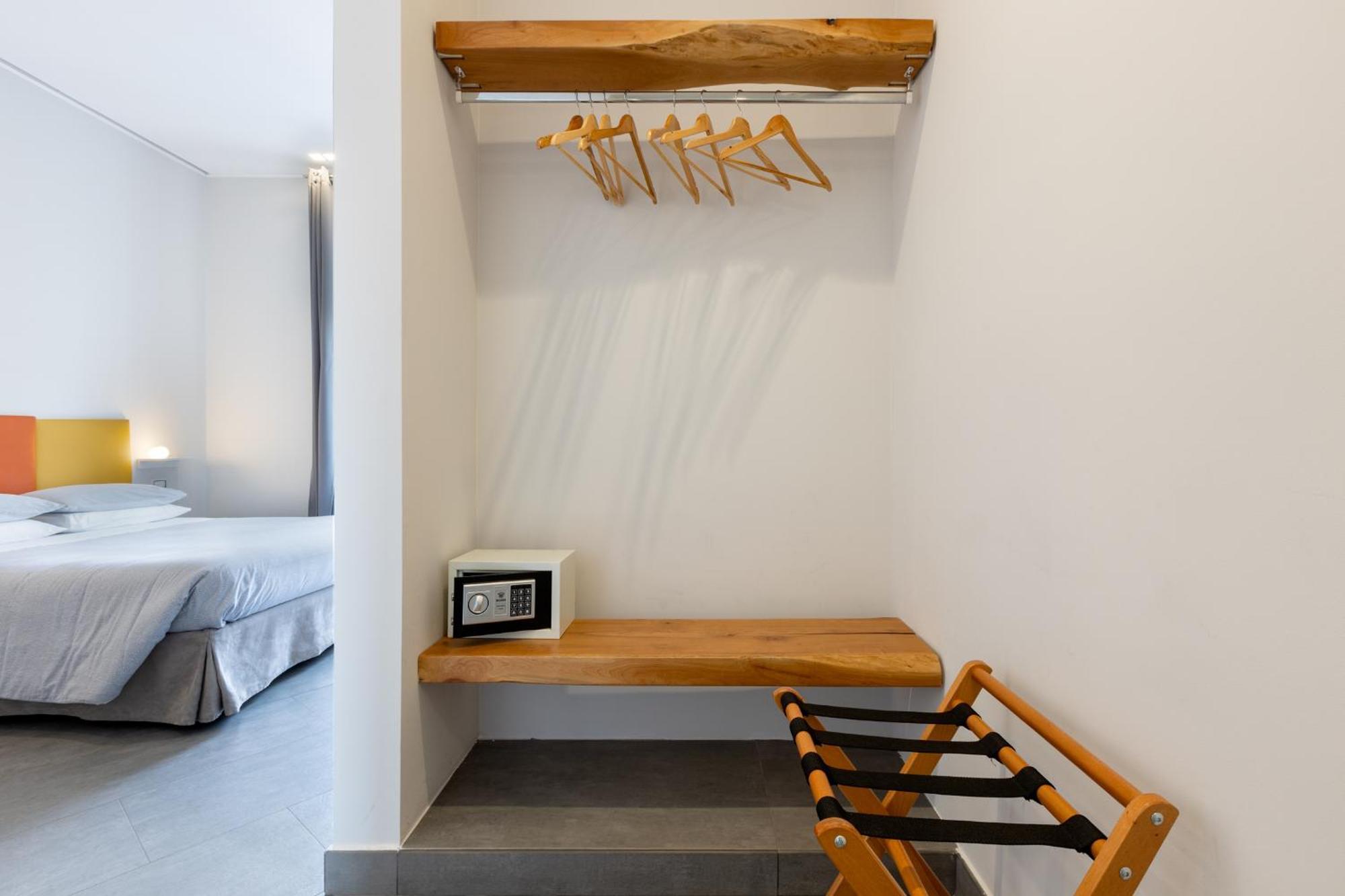 Centro Storico Via Sassari Accommodation Cagliari Exterior foto